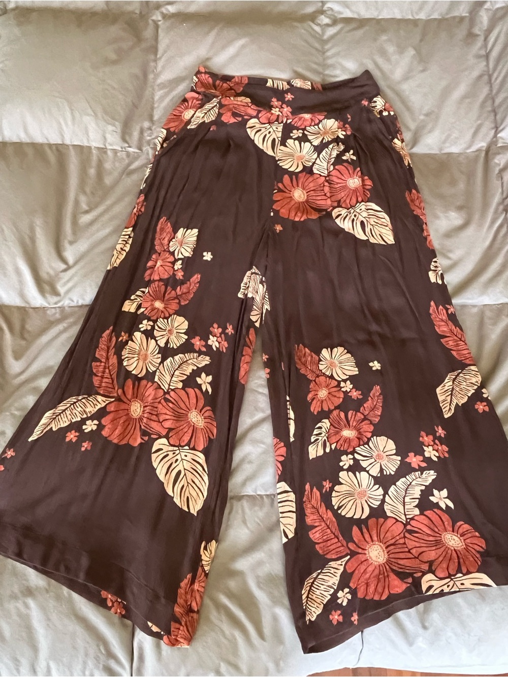 Floral Wide-Leg Palazzo Pants - Brown with Rust & Cream Flowers